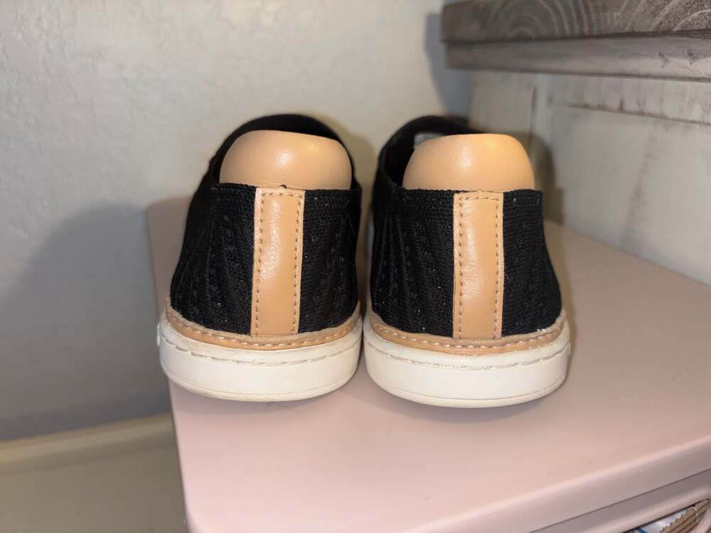 O2: Sammy Chevron black comfy stylish fun daily slip on 8 - Picture 5 of 6